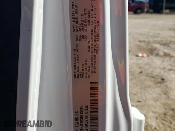 2024 Jeep Gladiator Sport z VIN 1C6HJTAG3RL132945, wystawiony jako Copart lot #84170754 z przebiegiem 3 429 mil mil oraz Szkoda całkowita • Salvage title. Historia ofert i sprzedaży dostępna na DreamBid. Obrazek 14.