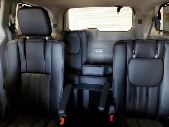 2016 Chrysler Town & Country Touring with VIN 2C4RC1BGXGR112948, listed as a Copart auction lot 54141965 with 60,100 mi miles and Salvage Title. Bid and sale history available at carsss.com. Image 10.