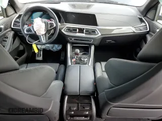 2022 BMW X5 M z VIN 5YMJU0C02N9N01549, wystawiony jako Copart lot #55514093 z przebiegiem Nie podano mil oraz . Historia ofert i sprzedaży dostępna na DreamBid. Obrazek 8.