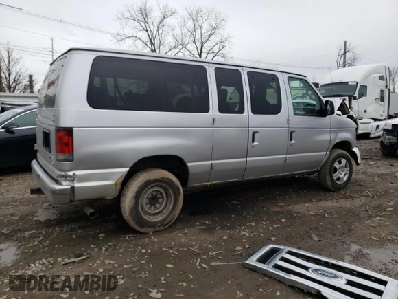 2012 Ford Econoline Passenger XL z VIN 1FBNE3BL2CDA98465, wystawiony jako Copart lot #51653395 z przebiegiem Nie podano mil oraz Czysty tytuł • Clean title. Historia ofert i sprzedaży dostępna na DreamBid. Obrazek 3.