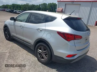 2018 Hyundai Santa Fe 2.4L with VIN 5XYZT3LB4JG557373, listed as a IAAI auction lot 42511741 with 142,572 mi miles and . Bid and sale history available at DreamBid. Image 3.