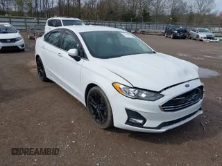 2020 Ford Fusion SE with VIN 3FA6P0HD0LR143408, listed as a IAAI auction lot 41854955 with 53,331 mi miles. Bid and sale history available at carsss.com. Image 1.