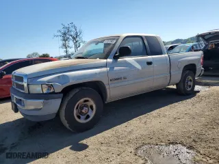1999 Dodge Ram 1500 with VIN 3B7HC13Y5XM592780, listed as a Copart auction lot 47267885 with 165,550 mi miles and Salvage Title. Bid and sale history available at carsss.com. Image 1.