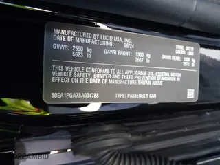 2025 Lucid Air Pure with VIN 50EA1PGA7SA004788, listed as a IAAI auction lot 41518561 with 1,872 mi miles. Bid and sale history available at carsss.com. Image 9.