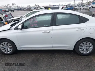 2019 Hyundai Accent SE with VIN 3KPC24A35KE072913, listed as a IAAI auction lot 41507672 with 68,218 mi miles and . Bid and sale history available at carsss.com. Image 15.