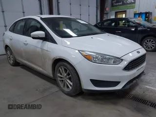 2016 Ford Focus SE с VIN 1FADP3F28GL364513, выставлен на аукционе IAAI как лот 42056982 с пробегом 81 006 миль миль и . История ставок и продаж доступна на DreamBid. Изображение 1.