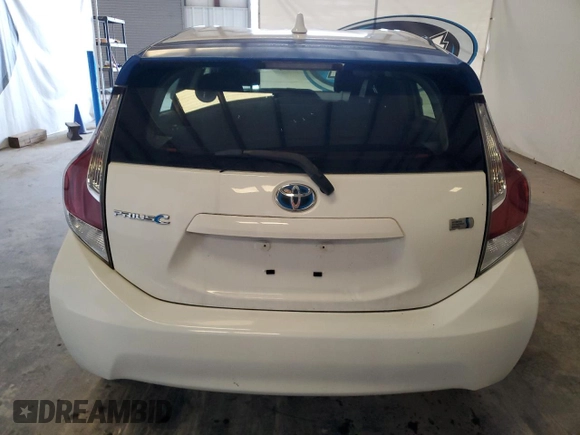 2016 Toyota Prius One with VIN JTDKDTB32G1122675, listed as a Copart auction lot 52724665 with 88,561 mi miles and Clean Title. Bid and sale history available at DreamBid. Image 6.
