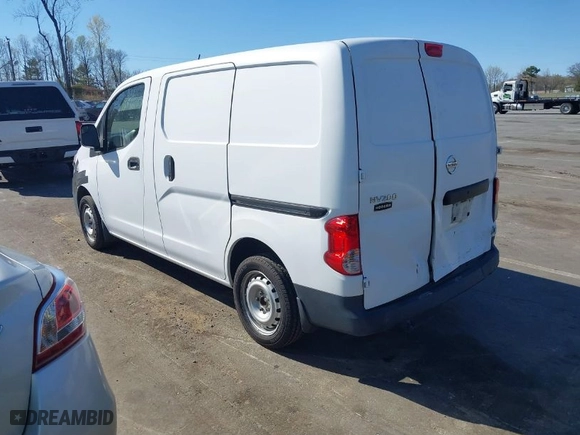 2017 Nissan NV200 Compact Cargo SV with VIN 3N6CM0KN9HK705620, listed as a IAAI auction lot 41900043 with 186,752 mi miles. Bid and sale history available at carsss.com. Image 3.