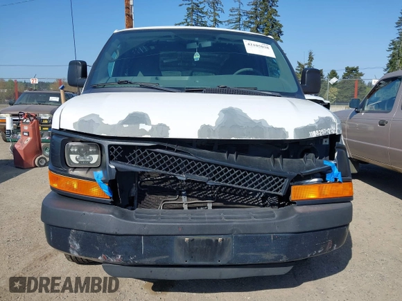 2012 Chevrolet Express Cargo Van with VIN 1GCWGFCB0C1117727, listed as a IAAI auction lot 42105038 with 204,472 mi miles. Bid and sale history available at carsss.com. Image 12.