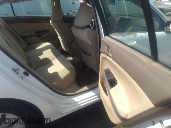 2008 Honda Accord LX z VIN 1HGCP26338A046922, wystawiony jako IAAI lot #42101703 z przebiegiem 280 000 mil mil oraz . Historia ofert i sprzedaży dostępna na DreamBid. Obrazek 8.
