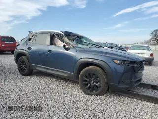 2024 Mazda CX-50 S Preferred z VIN 7MMVABBMXRN185639, wystawiony jako Copart lot #48566305 z przebiegiem Nie podano mil oraz Tytuł czysty. Historia ofert i sprzedaży dostępna na DreamBid. Obrazek 4.