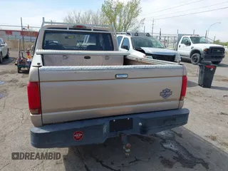 1996 Ford F-150 with VIN 1FTEX15H9TKA25252, listed as a IAAI auction lot 41881908 with 161,371 mi miles. Bid and sale history available at carsss.com. Image 16.