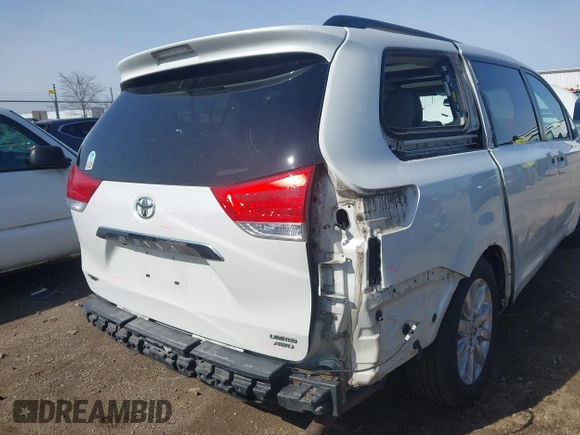 2011 Toyota Sienna XLE with VIN 5TDDK3DC4BS013416, listed as a IAAI auction lot 41933299 with 170,479 mi miles and . Bid and sale history available at DreamBid. Image 6.