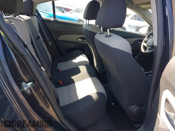 2014 Chevrolet Cruze LS with VIN 1G1PA5SG2E7329311, listed as a IAAI auction lot 40725106 with 95,222 mi miles and . Bid and sale history available at DreamBid. Image 8.