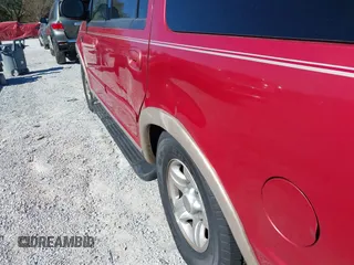 1998 Ford Expedition XLT with VIN 1FMRU17L1WLA47560, listed as a IAAI auction lot 41714605 with 121,523 mi miles. Bid and sale history available at carsss.com. Image 12.