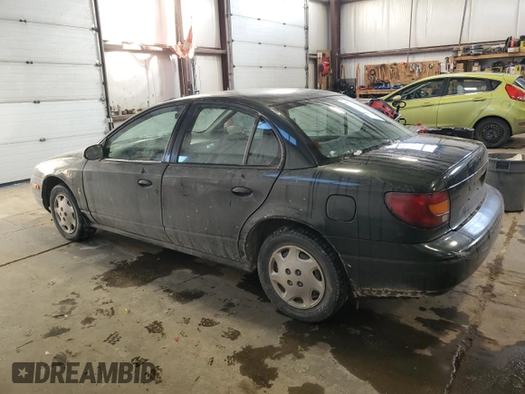 2000 Saturn SL with VIN 1G8ZH5288YZ184685, listed as a Copart auction lot 43831105 with 319,384 mi miles and Clean Title. Bid and sale history available at carsss.com. Image 2.