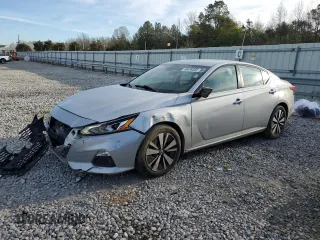 2021 Nissan Altima 2.5 SV with VIN 1N4BL4DV5MN363759, listed as a Copart auction lot 49438585 with 111,683 mi miles and Salvage Title. Bid and sale history available at carsss.com. Image 1.