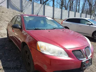 2008 Pontiac G6 with VIN 1G2ZG57B084263895, listed as a IAAI auction lot 42067350 with 101,697 mi miles. Bid and sale history available at carsss.com. Image 17.