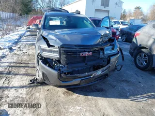 2021 GMC Acadia SLE with VIN 1GKKNRLS9MZ100776, listed as a IAAI auction lot 41384075 with 47,304 mi miles. Bid and sale history available at carsss.com. Image 6.