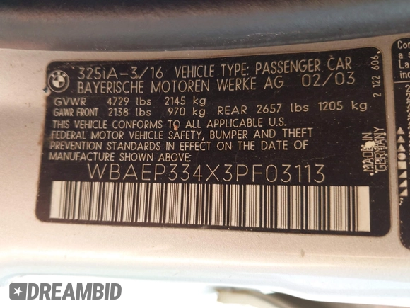2003 BMW 3 Series 325xi with VIN WBAEP334X3PF03113, listed as a IAAI auction lot 42076463 with 220,723 mi miles. Bid and sale history available at carsss.com. Image 9.