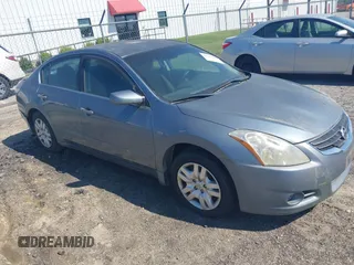 2011 Nissan Altima S with VIN 1N4AL2AP1BN510758, listed as a IAAI auction lot 42213928 with 195,395 mi miles and . Bid and sale history available at carsss.com. Image 1.