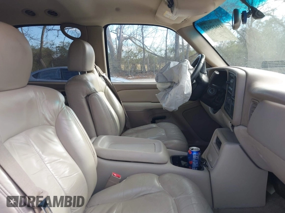 2002 Chevrolet Tahoe LS with VIN 1GNEC13Z52R329554, listed as a IAAI auction lot 41629942 with 232,374 mi miles and . Bid and sale history available at DreamBid. Image 5.