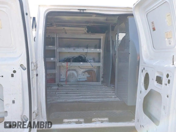 2006 Ford Econoline Cargo with VIN 1FTRE14W16DA52672, listed as a IAAI auction lot 41849776 with 200,276 mi miles. Bid and sale history available at carsss.com. Image 8.