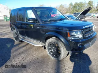 2016 Land Rover LR4 HSE Lux with VIN SALAK2V69GA835826, listed as a IAAI auction lot 41813298 with 96,138 mi miles and . Bid and sale history available at DreamBid. Image 1.