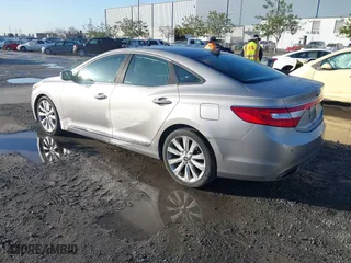 2013 Hyundai Azera with VIN KMHFH4JG3DA230844, listed as a IAAI auction lot 41817997 with 129,163 mi miles. Bid and sale history available at carsss.com. Image 3.