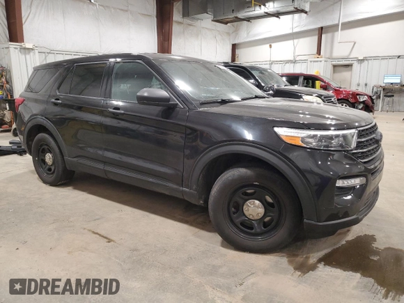 2021 Ford Police Interceptor Utility z VIN 1FM5K8AB0MGB24809, wystawiony jako Copart lot #82532734 z przebiegiem 98 108 mil mil oraz Szkoda całkowita • Salvage title. Historia ofert i sprzedaży dostępna na DreamBid. Obrazek 4.