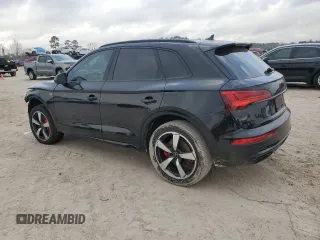 2024 Audi Q5 S line Premium Plus with VIN WA1EAAFY3R2100028, listed as a Copart auction lot 44045955 with 7,885 mi miles and Salvage Title. Bid and sale history available at carsss.com. Image 2.