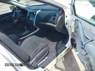 2015 Nissan Altima SL z VIN 1N4AL3APXFC440135, wystawiony jako IAAI lot #42129303 z przebiegiem 121 889 mil mil oraz . Historia ofert i sprzedaży dostępna na DreamBid. Obrazek 5.