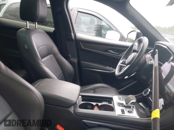 2021 Jaguar F-Pace S with VIN SADCJ2EX5MA679666, listed as a IAAI auction lot 41850669 with 170,000 mi miles and . Bid and sale history available at DreamBid. Image 5.