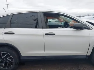2016 Honda CR-V SE with VIN 5J6RM4H45GL070722, listed as a IAAI auction lot 41522155 with 109,357 mi miles and . Bid and sale history available at carsss.com. Image 14.