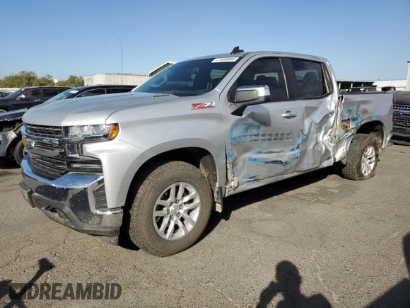 2021 Chevrolet Silverado 1500 LT with VIN 3GCUYDET4MG400195, listed as a Copart auction lot 77699684 with 111,613 mi miles and Salvage Title. Bid and sale history available at carsss.com. Image 1.
