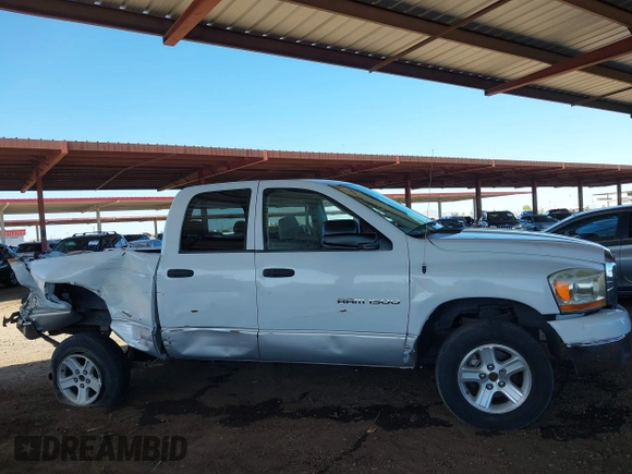 2006 Dodge 1500 SLT with VIN 1D7HU18N56S525572, listed as a IAAI auction lot 42106810 with 174,868 mi miles. Bid and sale history available at carsss.com. Image 13.