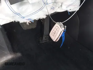 2022 Toyota RAV4 Hybrid SE with VIN 4T3T6RFV1NU068121, listed as a IAAI auction lot 42304467 with Not provided miles and . Bid and sale history available at DreamBid. Image 11.