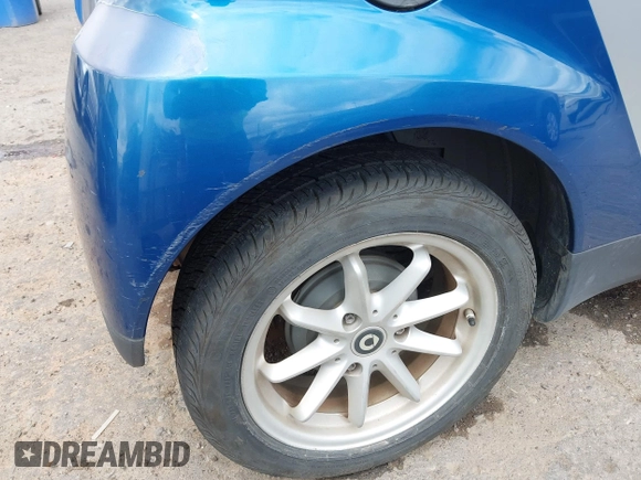 2008 Smart fortwo Pure with VIN WMEEJ31X88K167241, listed as a IAAI auction lot 42214530 with 75,289 mi miles and . Bid and sale history available at DreamBid. Image 6.