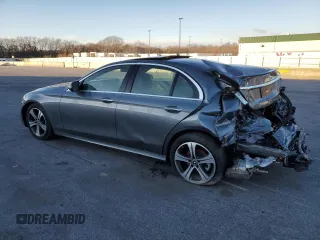 2019 Mercedes-Benz E-Class E 300 with VIN WDDZF4KB2KA574579, listed as a Copart auction lot 41700585 with 0 mi miles and Clean Title. Bid and sale history available at carsss.com. Image 2.