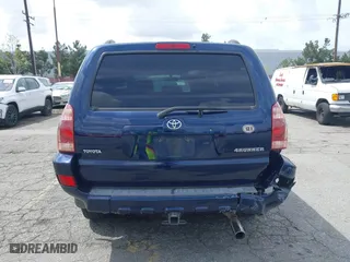 2005 Toyota 4Runner SR5 with VIN JTEZU14R658029145, listed as a IAAI auction lot 41899932 with 290,171 mi miles. Bid and sale history available at carsss.com. Image 16.