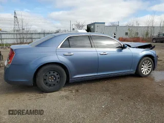 2011 Chrysler 300 z VIN 2C3CA4CG7BH611690, wystawiony jako Copart lot #55043875 z przebiegiem 122 014 mil mil oraz Czysty tytuł • Clean title. Historia ofert i sprzedaży dostępna na DreamBid. Obrazek 3.