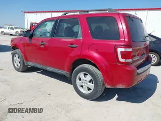 2011 Ford Escape XLT with VIN 1FMCU0D70BKC18662, listed as a IAAI auction lot 41769355 with 173,040 mi miles. Bid and sale history available at carsss.com. Image 3.
