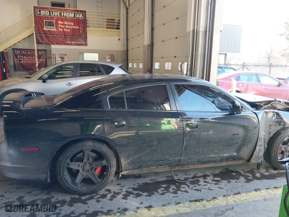 2012 Dodge Charger SRT8 with VIN 2C3CDXEJ9CH107726, listed as a IAAI auction lot 41272326 with 176,412 mi miles. Bid and sale history available at carsss.com. Image 13.