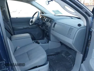 2004 Dodge Durango SXT with VIN 1D4HD38N84F105125, listed as a IAAI auction lot 41298128 with 172,337 mi miles and . Bid and sale history available at DreamBid. Image 5.