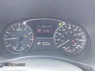 2015 Nissan Pathfinder Platinum with VIN 5N1AR2MM2FC649787, listed as a IAAI auction lot 42730039 with 205,327 mi miles and . Bid and sale history available at DreamBid. Image 7.