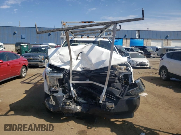 2017 Ford F-250 XL with VIN 1FTBF2A64HEB78868, listed as a Copart auction lot 72044544 with 148,215 mi miles and Salvage title. Bid and sale history available at DreamBid. Image 5.