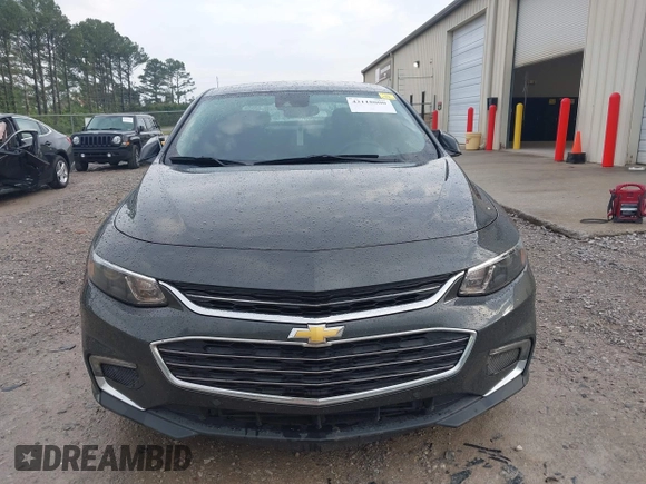 2017 Chevrolet Malibu Hybrid with VIN 1G1ZJ5SU9HF140079, listed as a IAAI auction lot 42118000 with 117,758 mi miles and . Bid and sale history available at DreamBid. Image 6.