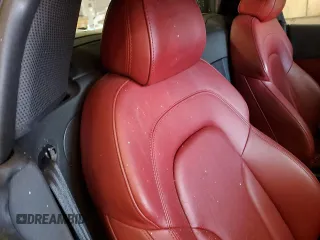 2011 Audi R8 z VIN WUATNAFG7BN002863, wystawiony jako Copart lot #87601245 z przebiegiem Nie podano mil oraz Tytuł czysty. Historia ofert i sprzedaży dostępna na DreamBid. Obrazek 10.