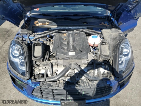 2016 Porsche Macan S with VIN WP1AB2A50GLB57393, listed as a Copart auction lot 47956365 with 111,469 mi miles and Salvage Title. Bid and sale history available at carsss.com. Image 12.