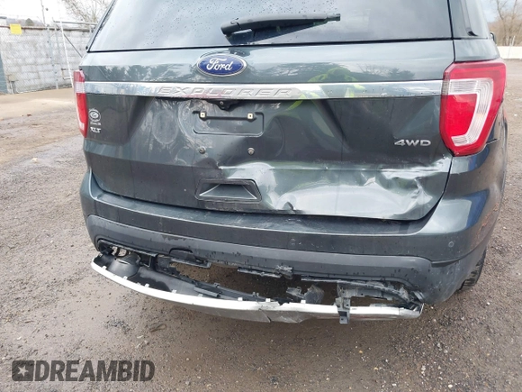 2016 Ford Explorer XLT with VIN 1FM5K8D85GGB50696, listed as a IAAI auction lot 41844526 with 87,233 mi miles and . Bid and sale history available at DreamBid. Image 17.
